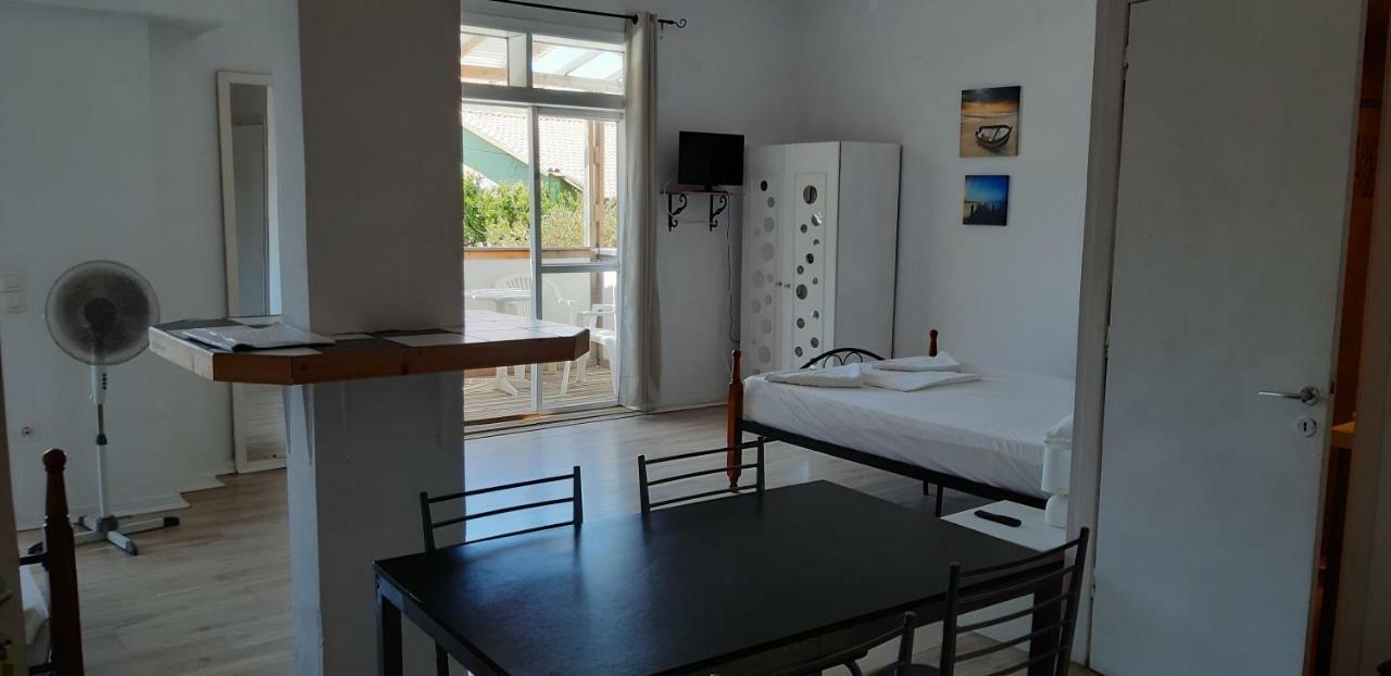 Villa Tasos Akharavi Extérieur photo